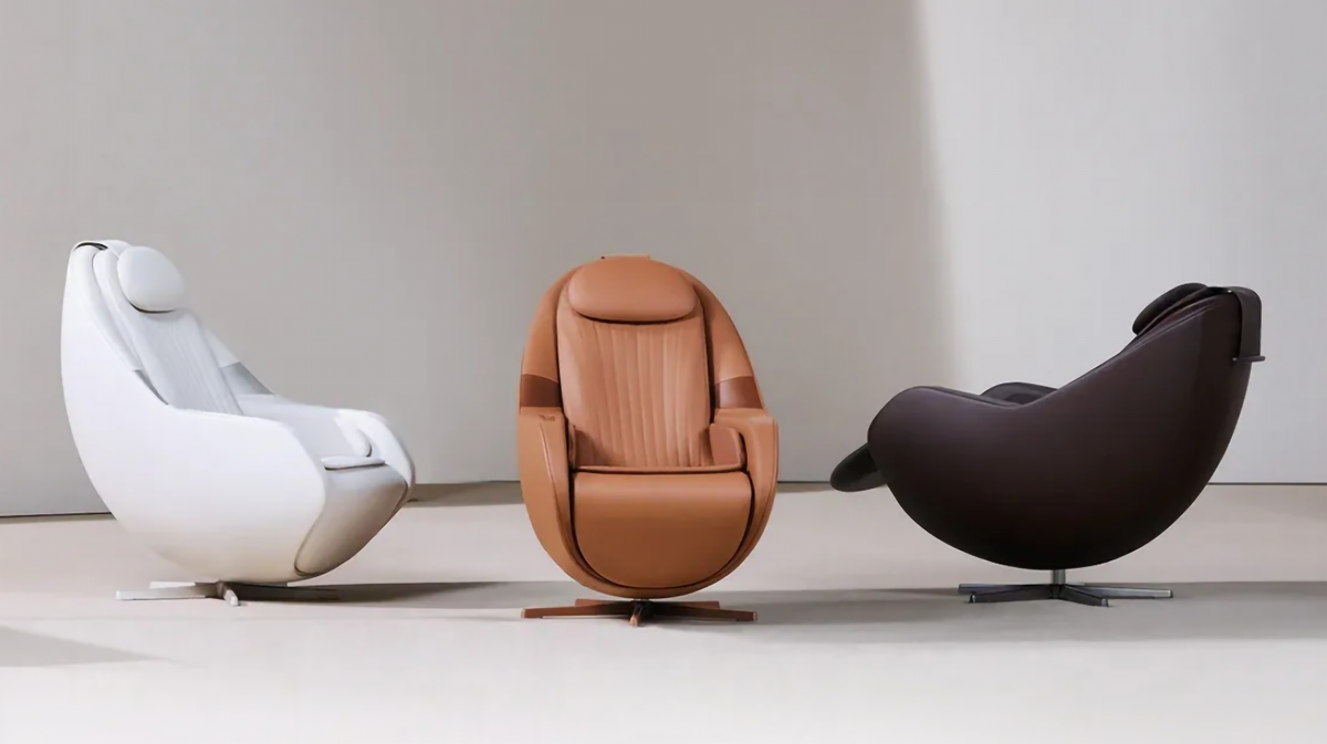Ceragem Pause M6 massage chair color options in beige brown and espresso displayed side by side
