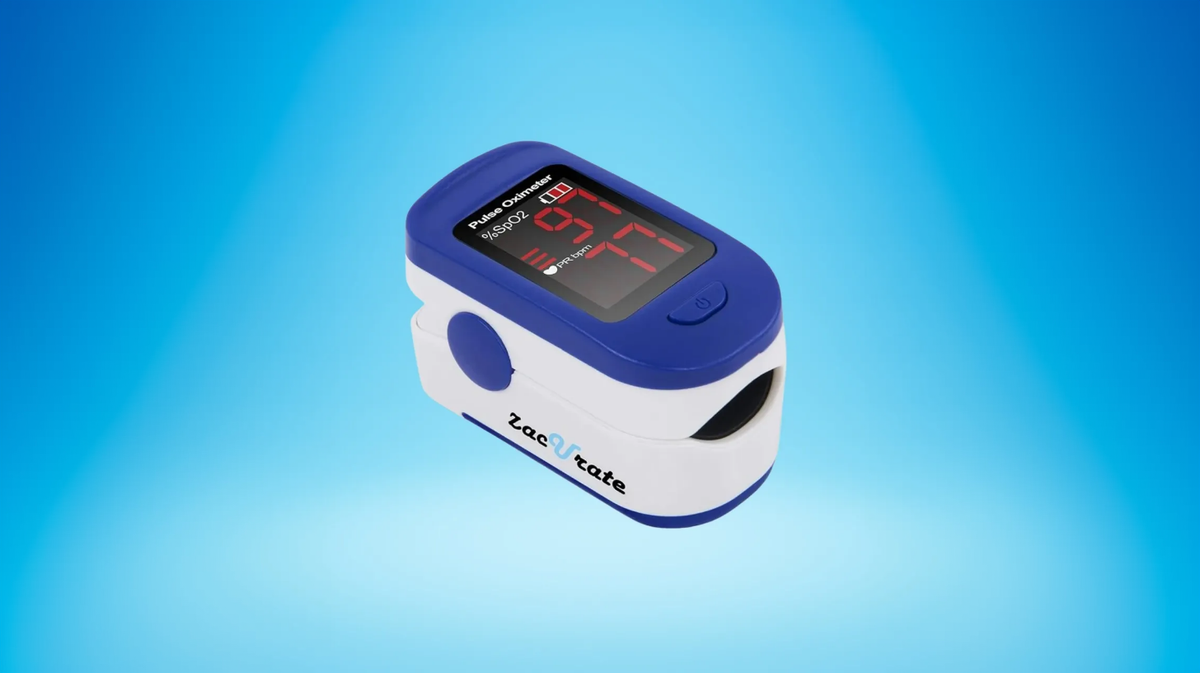 LiveO2 Adaptive Contrast EWOT system with extra-large high altitude chamber basic pulse oximeter for monitoring oxygen saturation and pulse during training